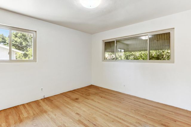 1145 Westacre Rd, West Sacramento, CA 95691