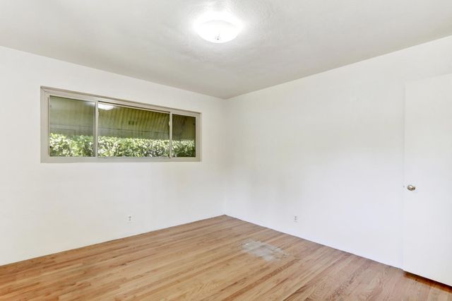 1145 Westacre Rd, West Sacramento, CA 95691