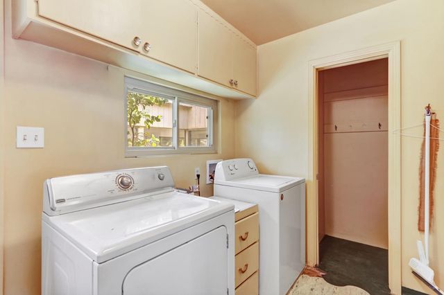 1145 Westacre Rd, West Sacramento, CA 95691