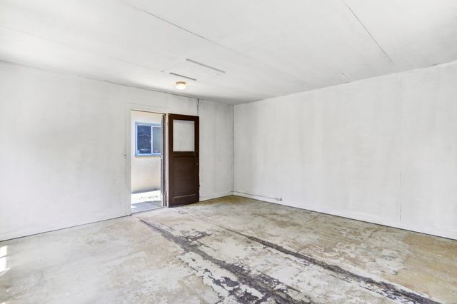 1145 Westacre Rd, West Sacramento, CA 95691