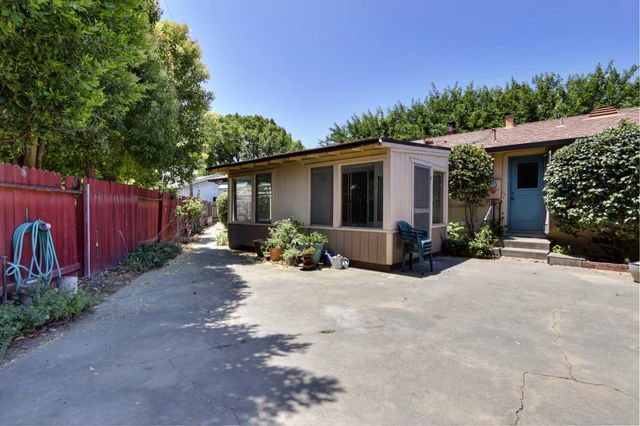 1145 Westacre Rd, West Sacramento, CA 95691