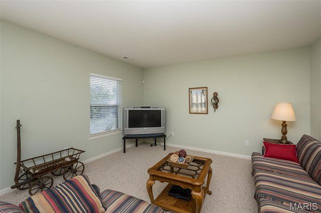 623 Bluffs View Court, Eureka, MO 63025