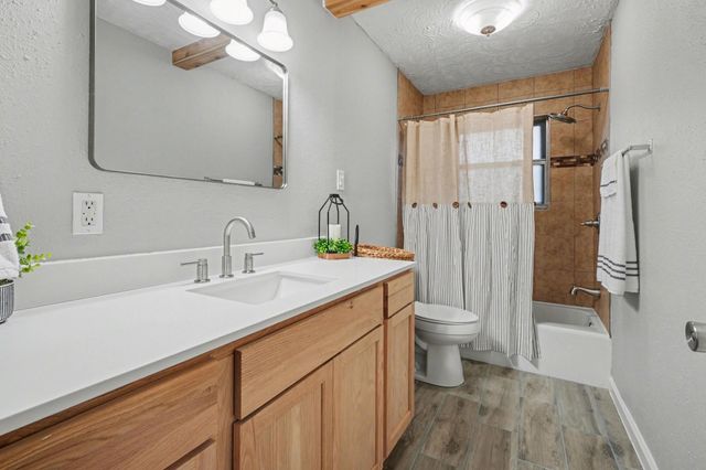 308 San Jacinto Street, La Porte, TX 77571