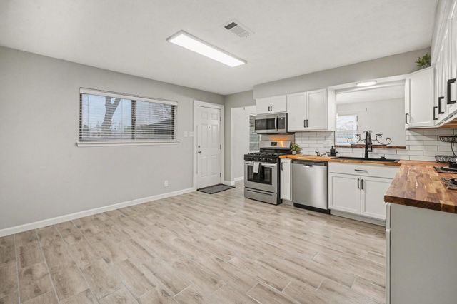 308 San Jacinto Street, La Porte, TX 77571