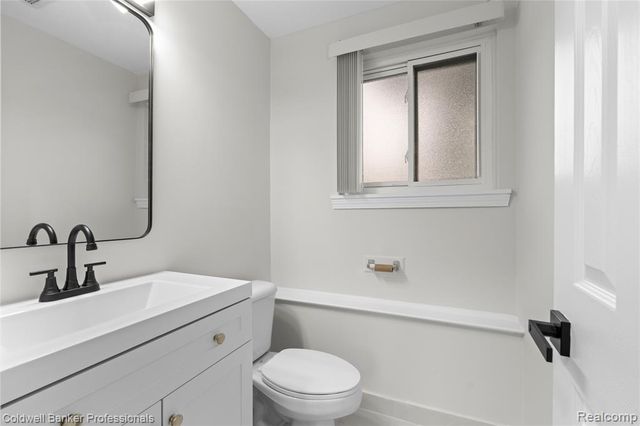 18300 Melvin Street, Livonia, MI 48152
