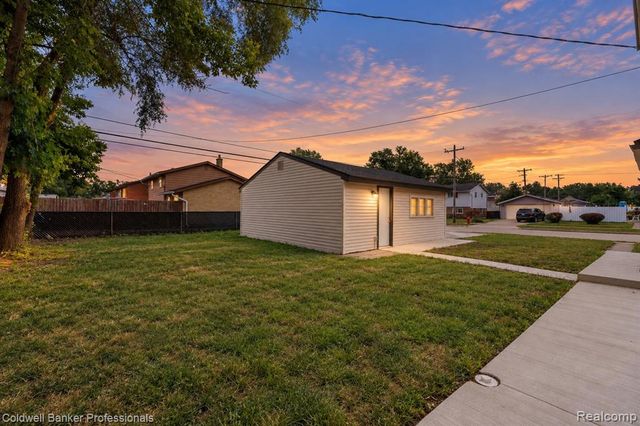 18300 Melvin Street, Livonia, MI 48152