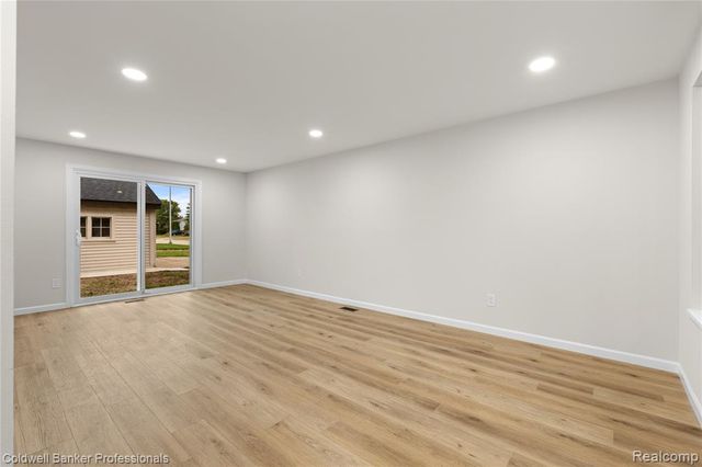 18300 Melvin Street, Livonia, MI 48152