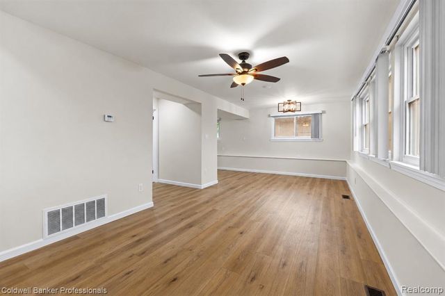 18300 Melvin Street, Livonia, MI 48152