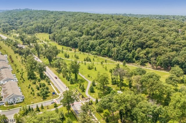 371 Fairview Ave, Cedar Grove Twp., NJ 07009