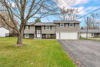 37054 Sugar Ridge Road, North Ridgeville, OH 44039