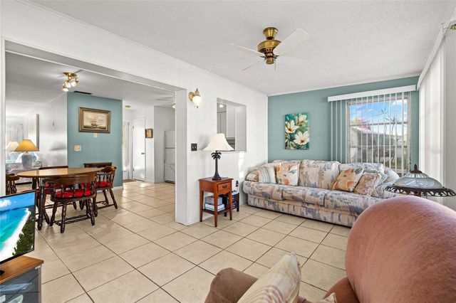 10009 TULIP STREET N, Pinellas Park, FL 33782