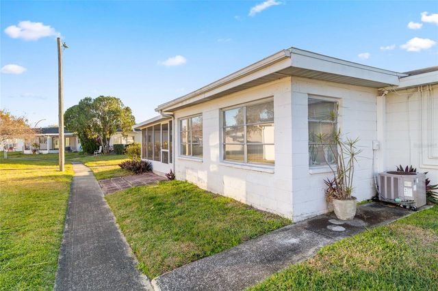 10009 TULIP STREET N, Pinellas Park, FL 33782