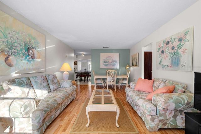 10009 TULIP STREET N, Pinellas Park, FL 33782