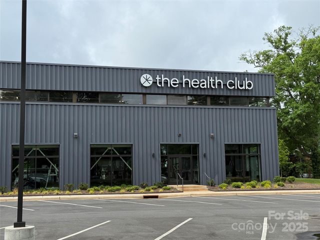 1100 Nancy Drive, Charlotte, NC 28211