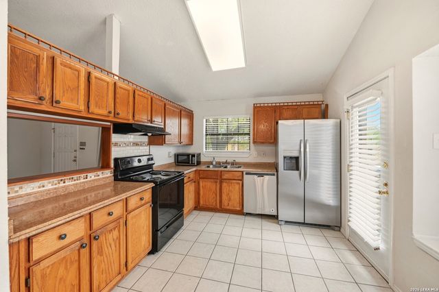 3425 Country View, Cibolo, TX 78108