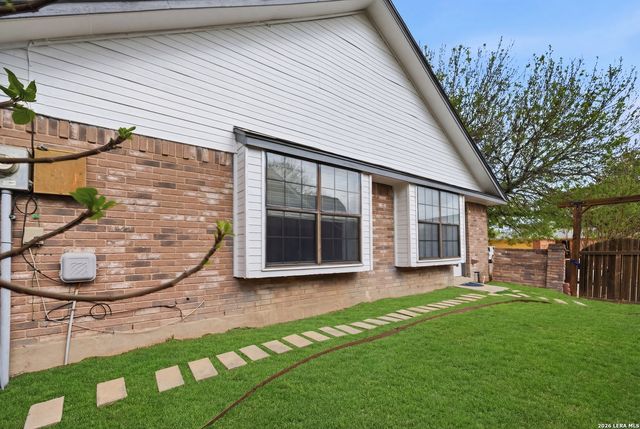 3425 Country View, Cibolo, TX 78108