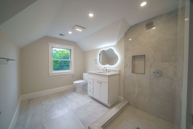 368 Worcester St, Wellesley, MA 02481