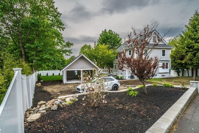 368 Worcester St, Wellesley, MA 02481