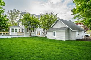 368 Worcester St, Wellesley, MA 02481