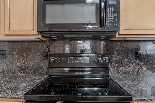 2605 War Admiral, Schertz, TX 78108