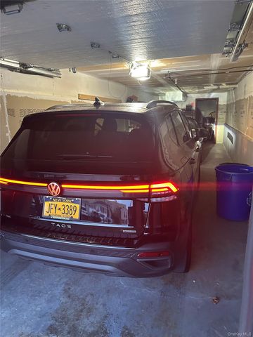 639 E Broadway 1, Long Beach, NY 11561