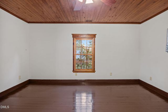70 Holland Lane, New Hill, NC 27562