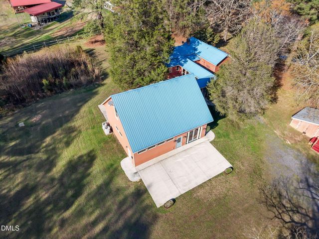 70 Holland Lane, New Hill, NC 27562