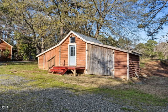 70 Holland Lane, New Hill, NC 27562