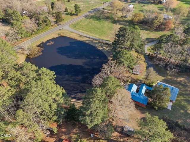 70 Holland Lane, New Hill, NC 27562