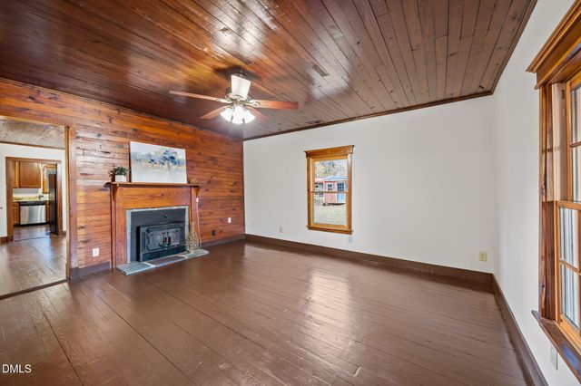 70 Holland Lane, New Hill, NC 27562