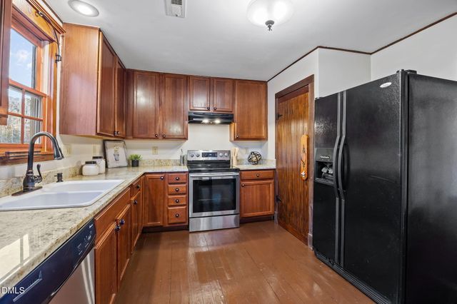 70 Holland Lane, New Hill, NC 27562