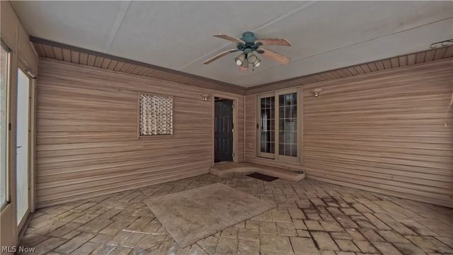 48276 Dyke Road, Negley, OH 44441