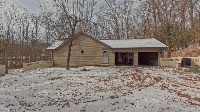 48276 Dyke Road, Negley, OH 44441