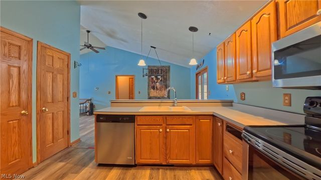 48276 Dyke Road, Negley, OH 44441