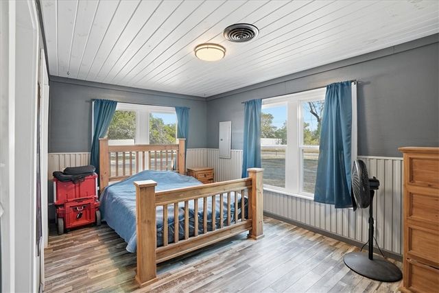 169 County Road 117, Alice, TX 78332