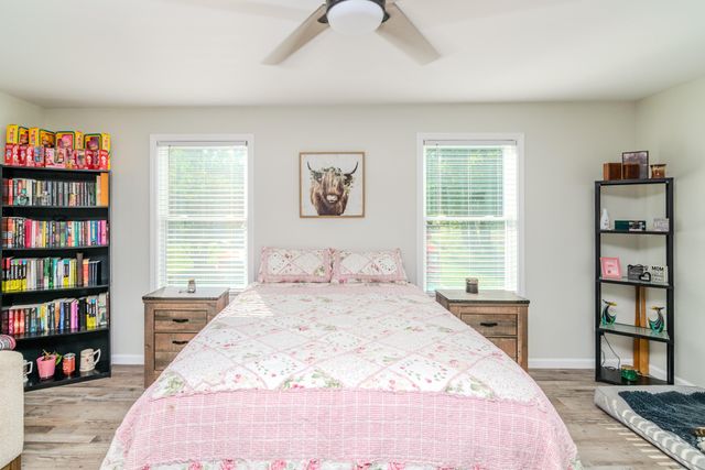 1667 Old Frankfort Road, Lawrenceburg, KY 40342