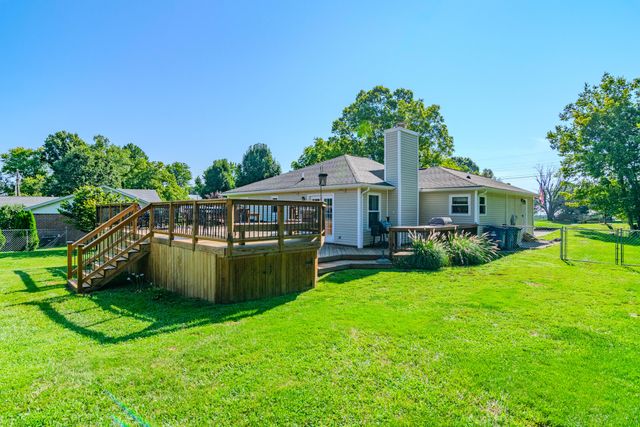 1667 Old Frankfort Road, Lawrenceburg, KY 40342
