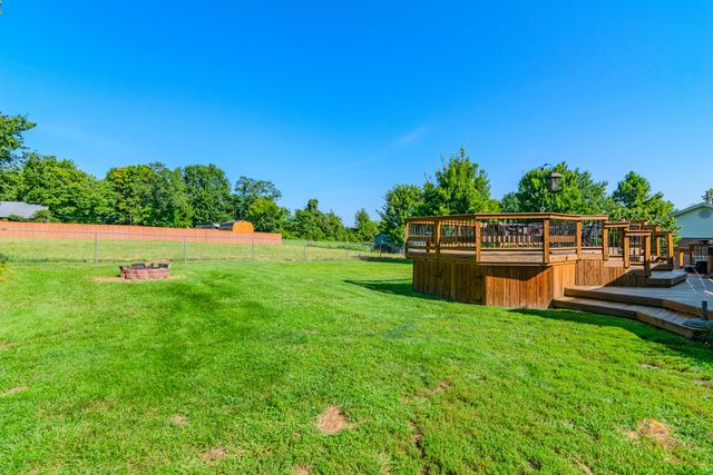 1667 Old Frankfort Road, Lawrenceburg, KY 40342