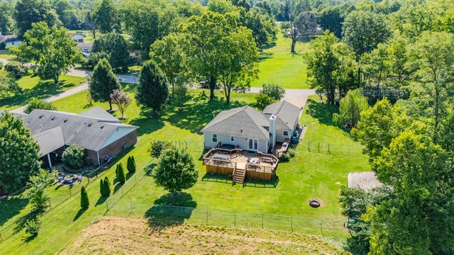 1667 Old Frankfort Road, Lawrenceburg, KY 40342