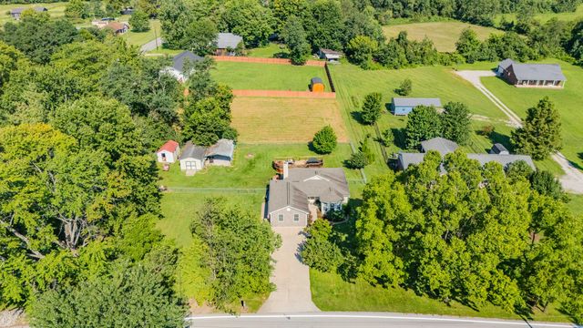 1667 Old Frankfort Road, Lawrenceburg, KY 40342