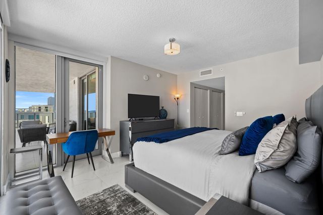 300 Sunny Isles Blvd 4-2201, Sunny Isles Beach, FL 33160