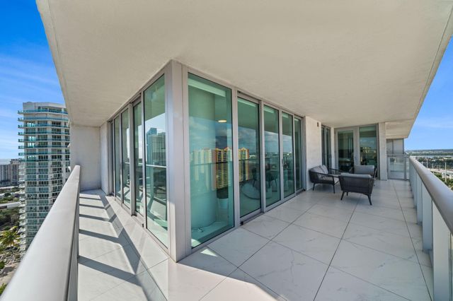 300 Sunny Isles Blvd 4-2201, Sunny Isles Beach, FL 33160