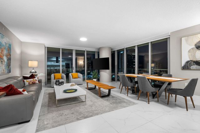 300 Sunny Isles Blvd 4-2201, Sunny Isles Beach, FL 33160