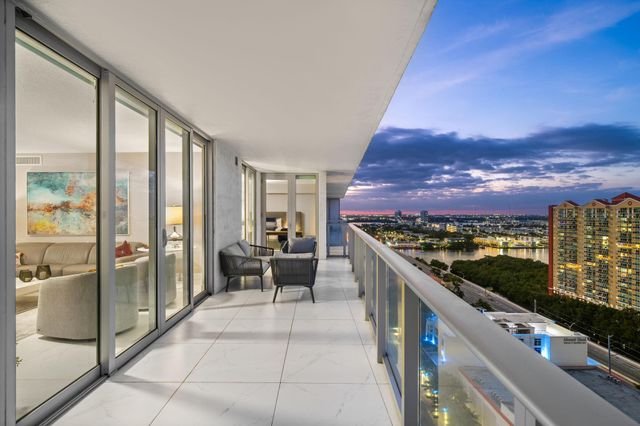 300 Sunny Isles Blvd 4-2201, Sunny Isles Beach, FL 33160