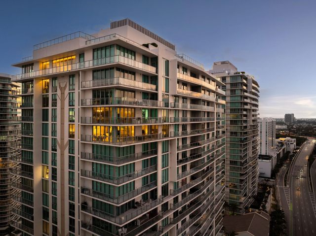 300 Sunny Isles Blvd 4-2201, Sunny Isles Beach, FL 33160