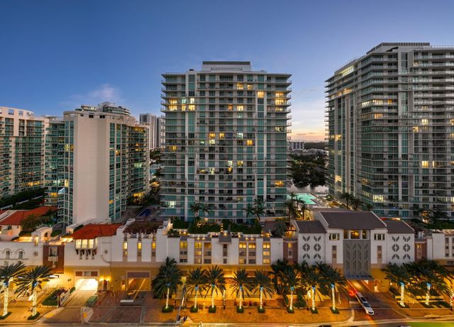 300 Sunny Isles Blvd 4-2201, Sunny Isles Beach, FL 33160