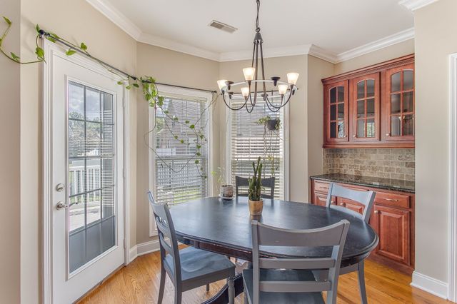 3630 Geneva Dr, Murfreesboro, TN 37128