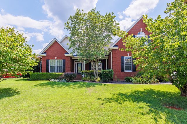 3630 Geneva Dr, Murfreesboro, TN 37128