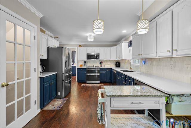 2007 Upperbury Ct, Midlothian, VA 23114