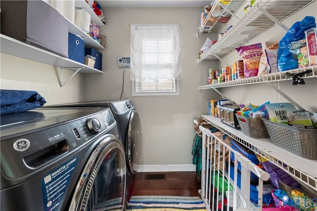 2007 Upperbury Ct, Midlothian, VA 23114